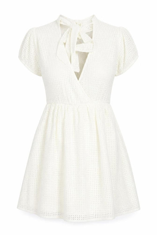 Front view of H&M women’s ivory cotton a-line, size UK 10, v-neck pullover