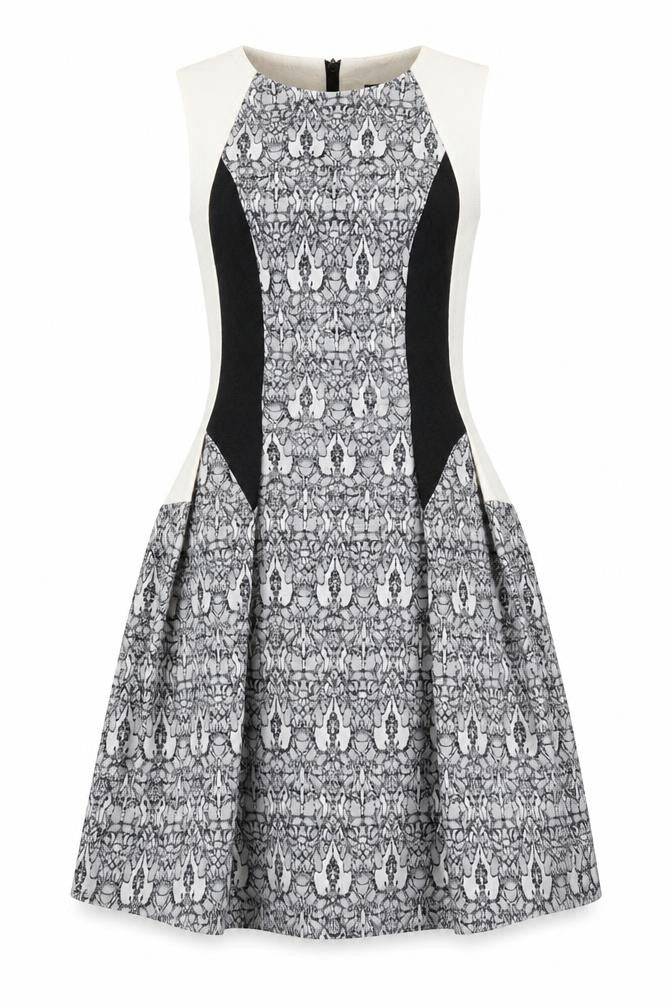 Front view of Definitions women’s grey geometric polyester a-line, size UK 10, round neck zip