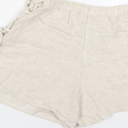 PRETTYLITTLETHING Womens Beige Linen Basic Shorts Size 10 L3 in Regular Pull On