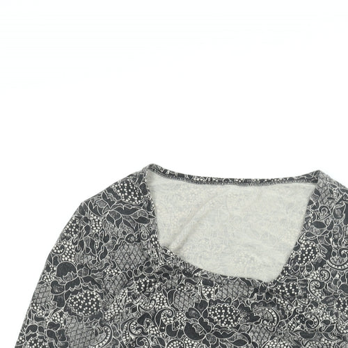 Marks and Spencer Womens Black Geometric Acrylic Basic T-Shirt Size 12 Round Neck