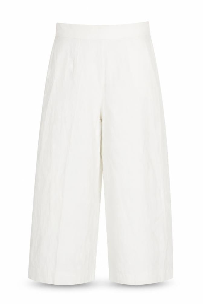 Front view of Zara women’s white polyester cropped trousers, size L, 24-inch leg regular zip