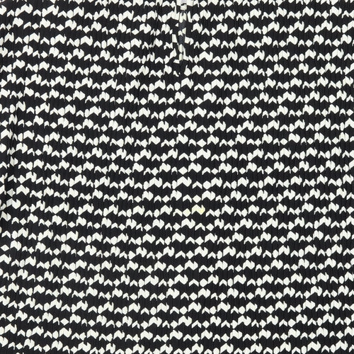 Marks and Spencer Womens Black Geometric Polyester Basic T-Shirt Size 12 Round Neck