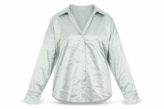 Front view of H&M women’s green polyester basic button-up, size XL, collared