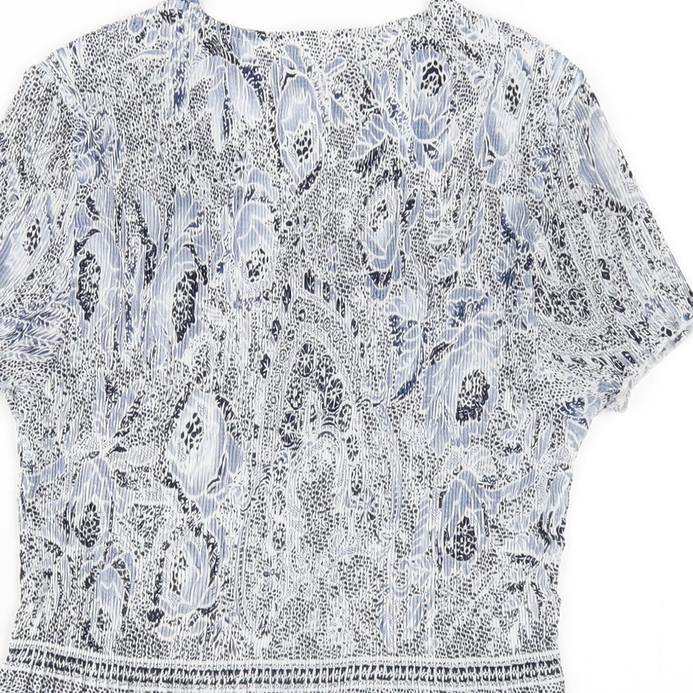 CC Womens Blue Geometric Polyester Basic T-Shirt Size S V-Neck