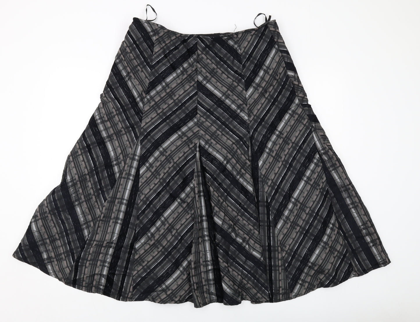 Marks and Spencer Womens Green Geometric Polyester A-Line Skirt Size 18 Zip