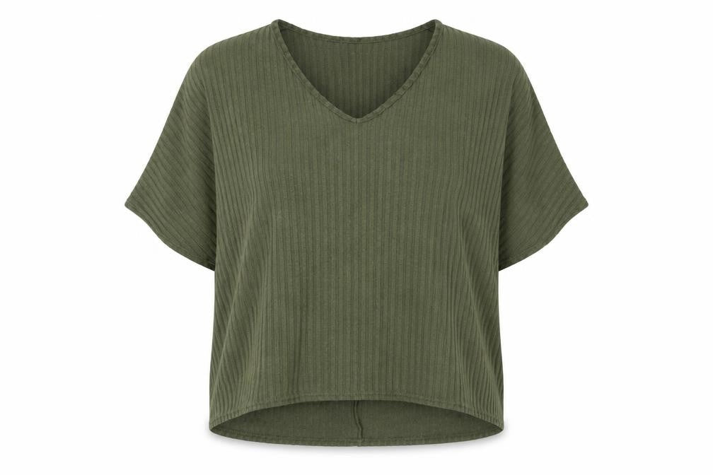 Front view of New Look women’s green polyester basic t-shirt, size M, v-neck