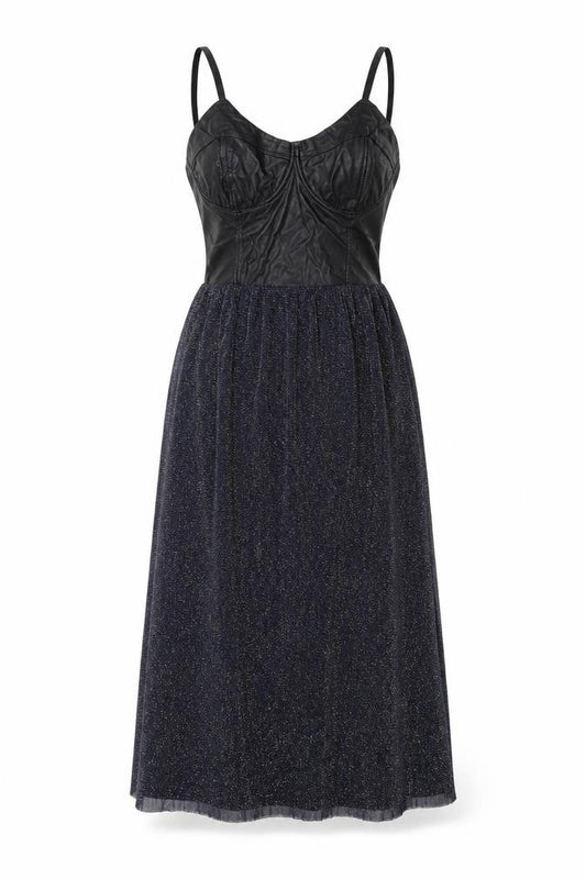 Front view of Hearts & Bows women’s black polyester a-line, size UK 10, square neck zip