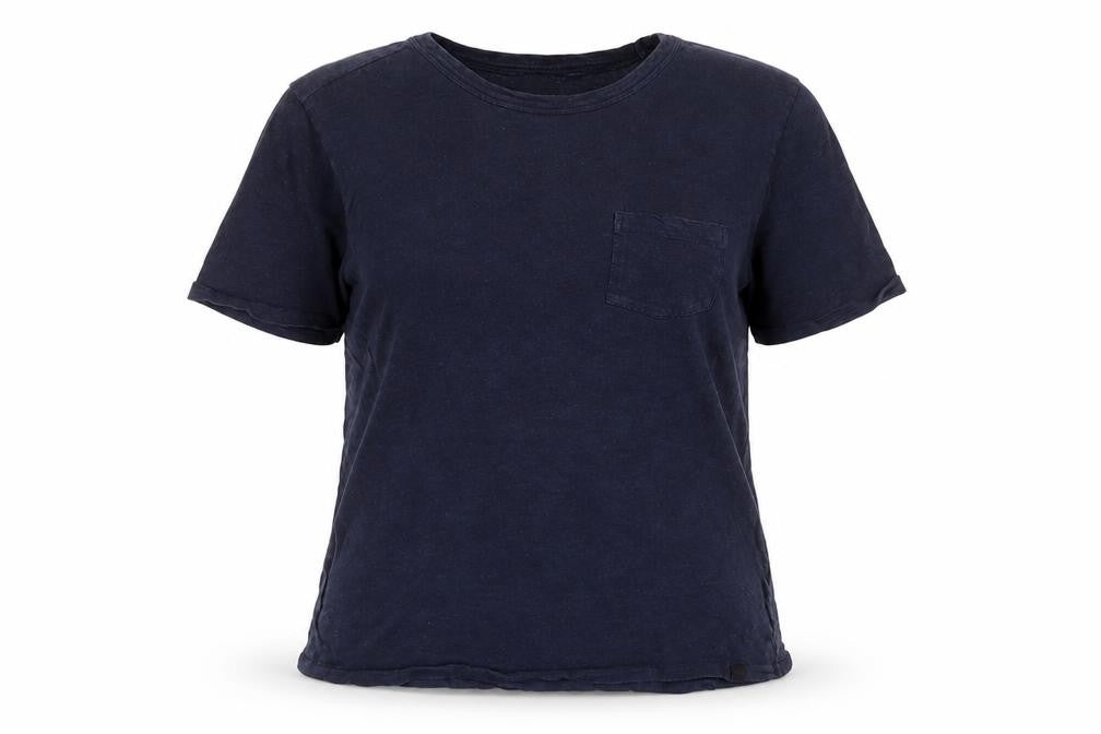 Front view of Lee women’s blue cotton basic t-shirt, size M, crew neck
