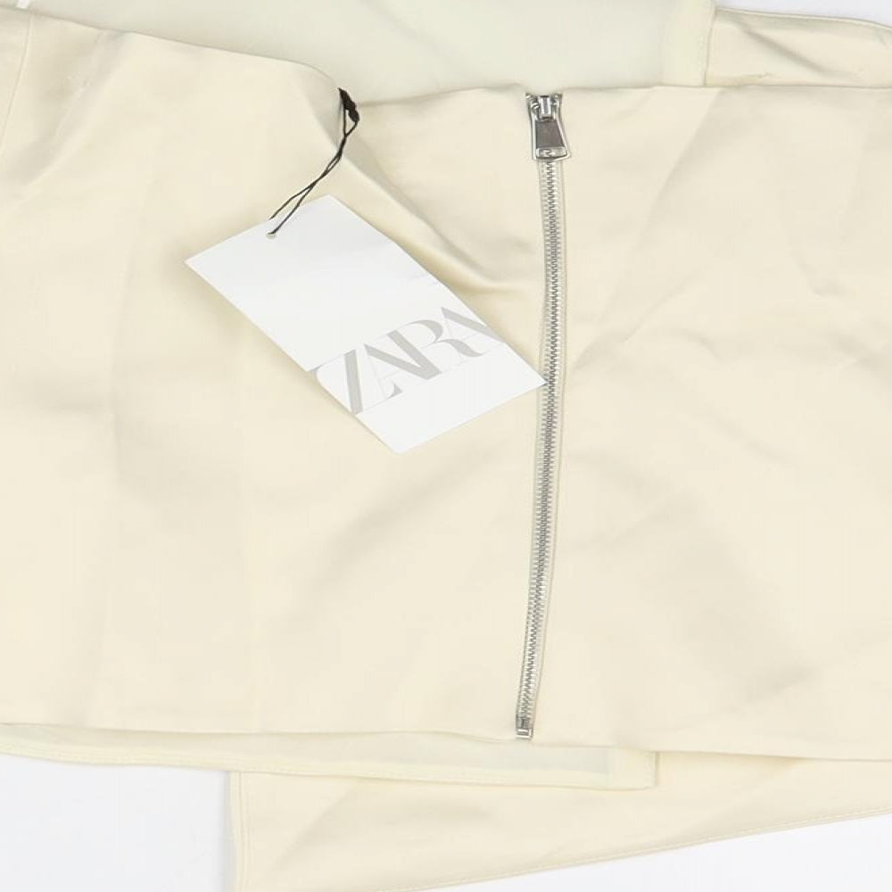 Zara Womens White Polyester Basic T-Shirt Size M Off the Shoulder