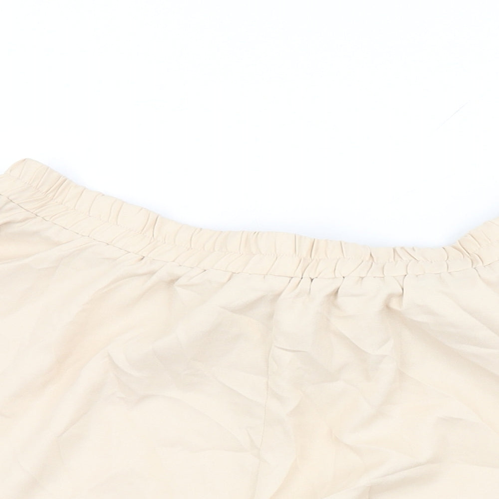 PRETTYLITTLETHING Womens Beige Polyester Basic Shorts Size 14 L3 in Regular Pull On - Floaty Shorts