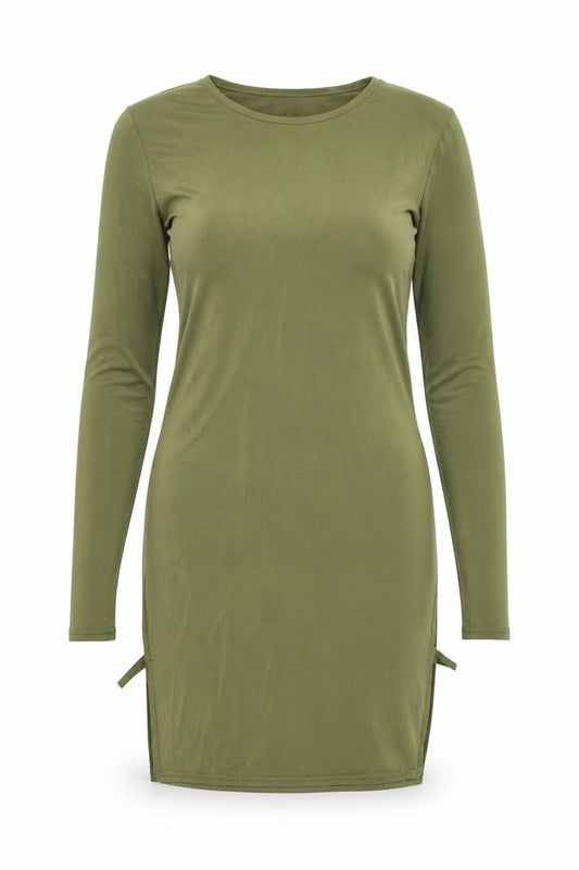 Front view of PRETTYLITTLETHING women’s green polyester bodycon, size UK 14, round neck pullover