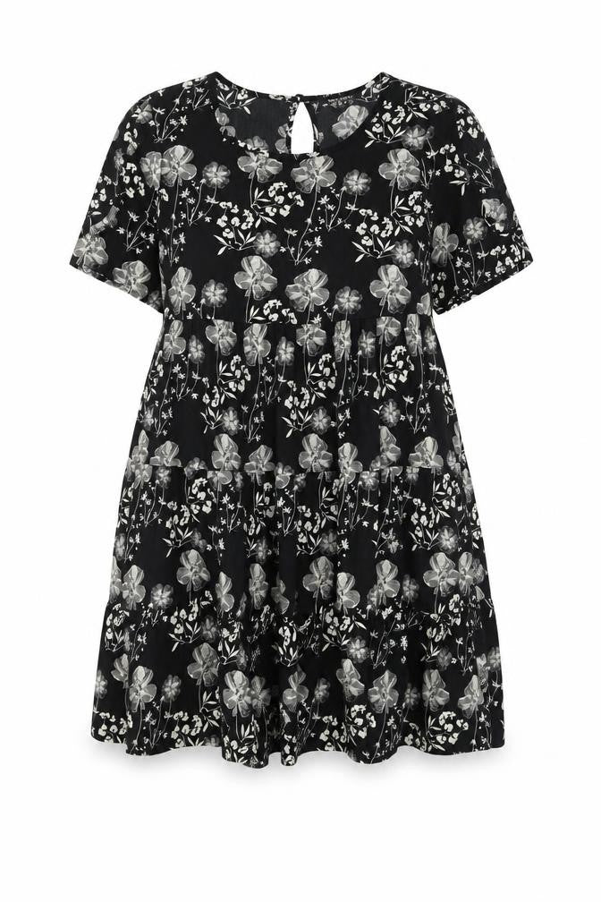 Front view of New Look women’s black floral polyester shift, size UK 8, round neck button