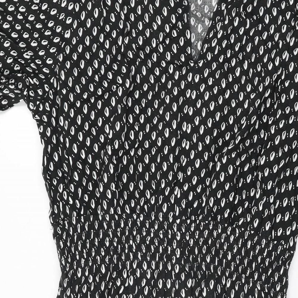H&M Womens Black Geometric Viscose A-Line Size L Round Neck Button