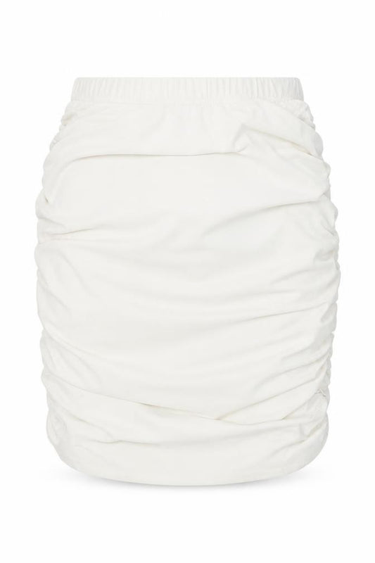 Front view of PRETTYLITTLETHING women’s white polyester mini skirt, size UK 8