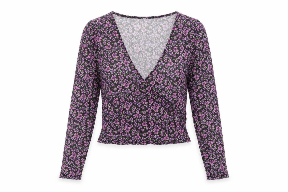 Front view of Topshop women’s black floral polyester basic t-shirt, size UK 12, v-neck