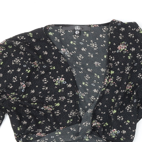 Missguided Womens Black Floral Polyester Cropped Blouse Size 8 V-Neck