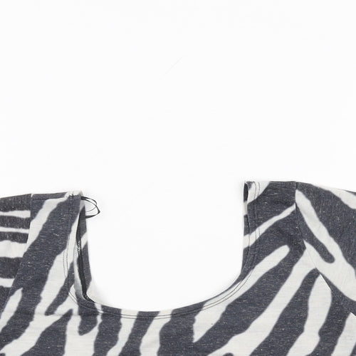 River Island Womens Black Animal Print Polyester Cropped T-Shirt Size 6 Round Neck