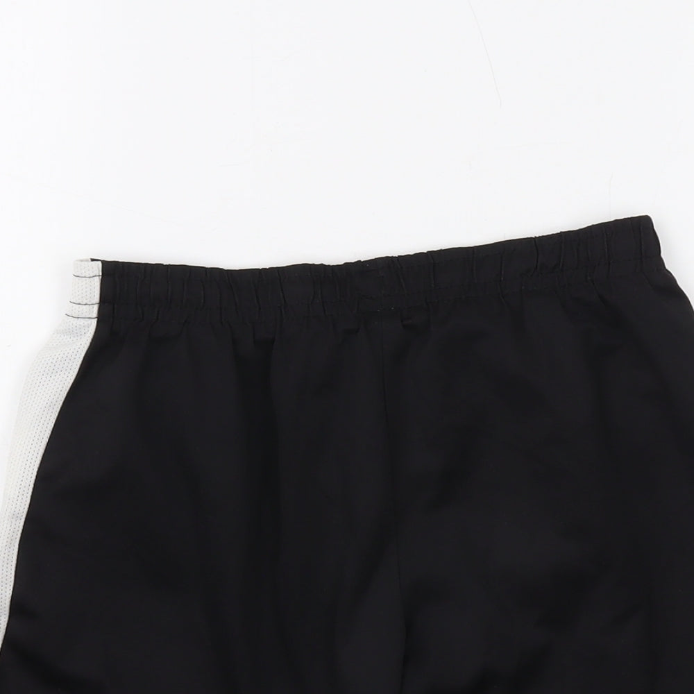 Umbro Boys Black Polyester Sweat Shorts Size 12 Years Regular