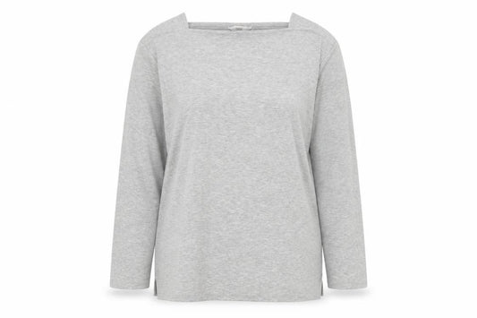Front view of Cotton Traders women’s grey polyester basic t-shirt, size UK 20, square neck