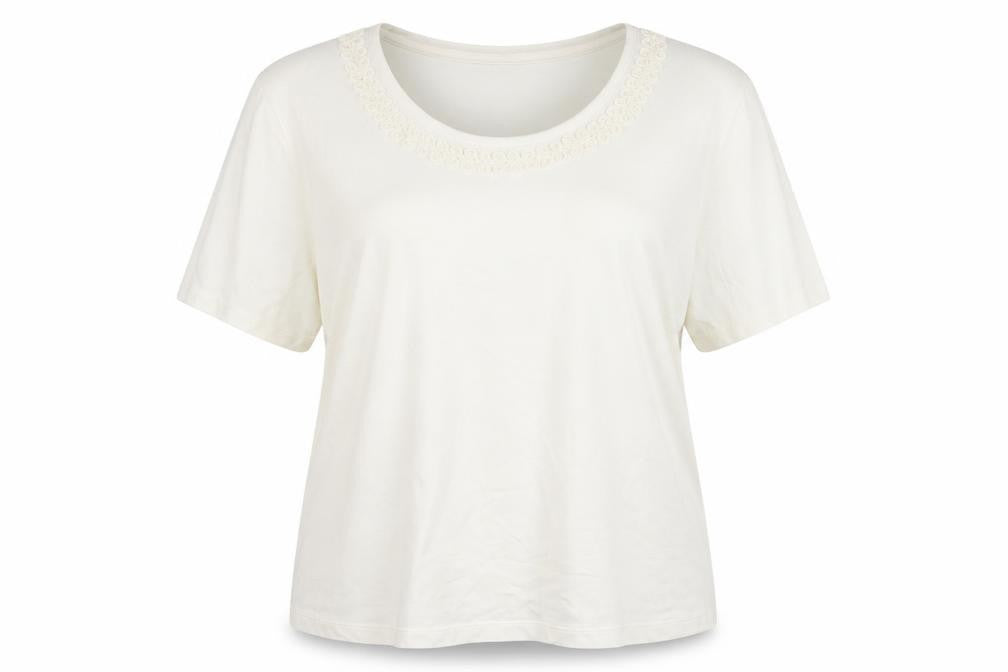 Front view of Marks & Spencer women’s white cotton basic t-shirt, size UK 16, round neck