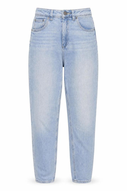 Front view of ASOS women’s blue cotton mom jeans, size UK 26, in, 26-inch leg regular button
