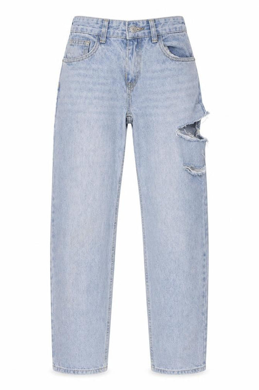 Front view of PRETTYLITTLETHING women’s blue cotton mom jeans, size UK 6, 27-inch leg regular button