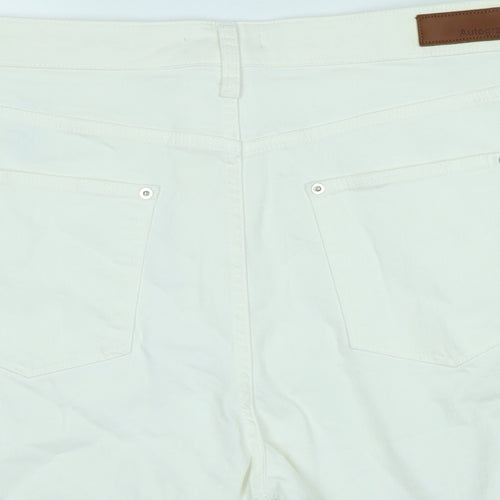 Marks and Spencer Womens White Cotton Bermuda Shorts Size 16 Regular Zip