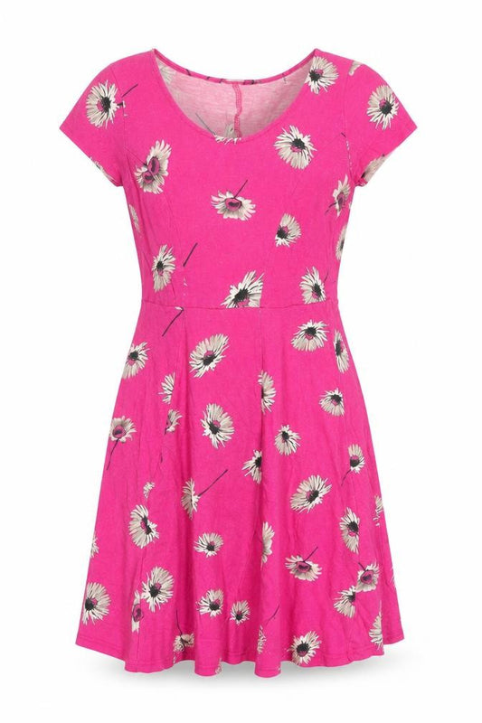 Front view of Dorothy Perkins women’s pink floral cotton a-line, size UK 8, scoop neck pullover