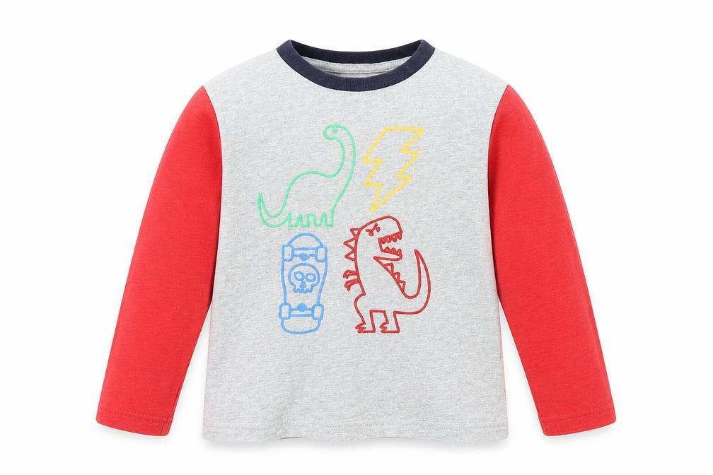 Front view of Gap boys’ grey cotton basic t-shirt, size 6, years round neck pullover