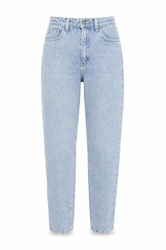 Front view of American Apparel women’s blue cotton mom jeans, size UK 26, in, 32.5-inch leg regular zip
