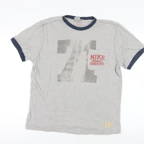 Nike Grey Athletic Sports Graphic T-Shirt M Regular