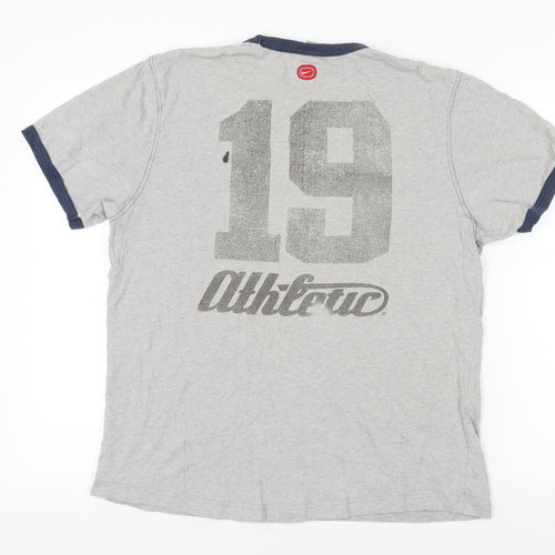 Nike Grey Athletic Sports Graphic T-Shirt M Regular