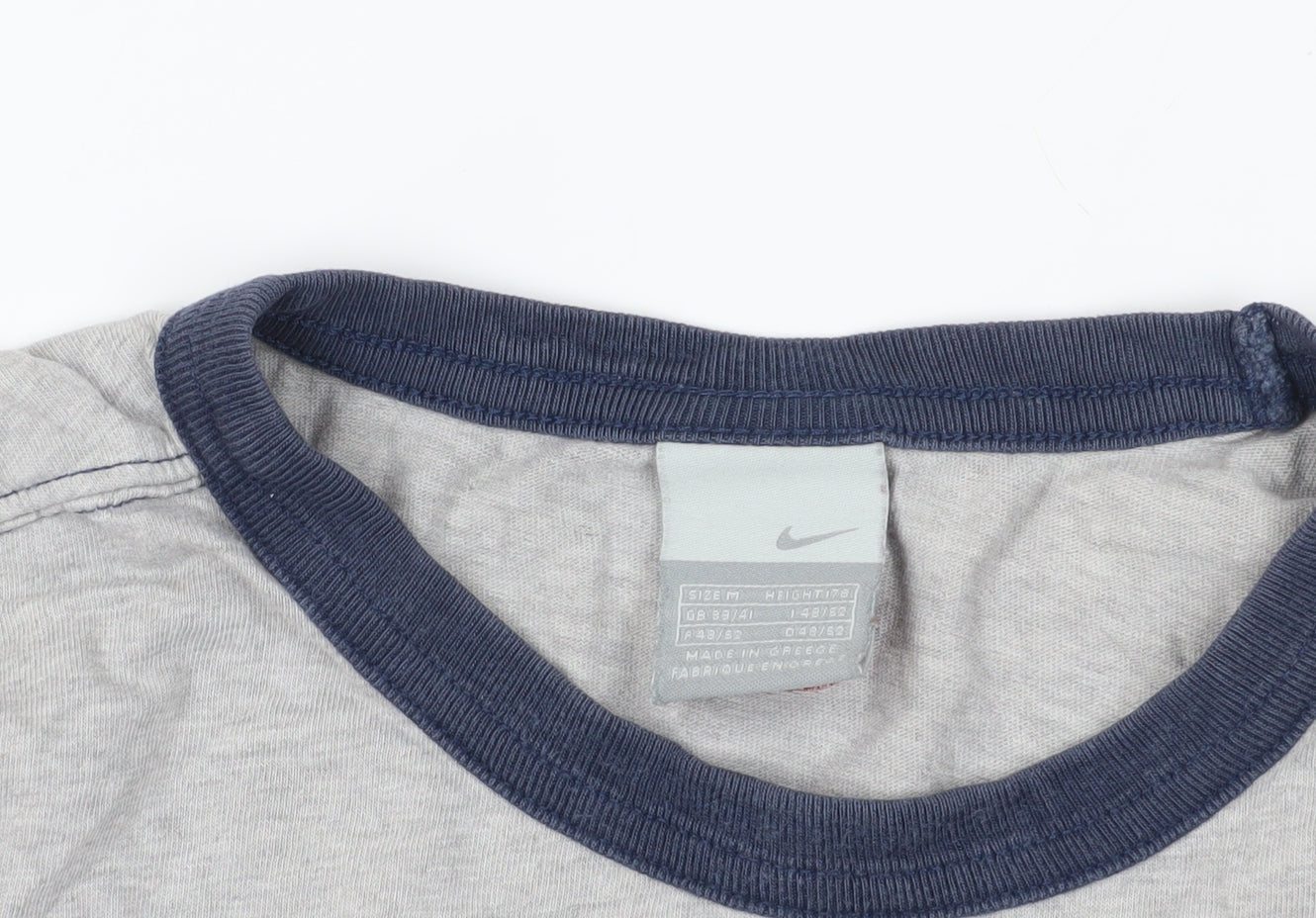 Nike Grey Athletic Sports Graphic T-Shirt M Regular