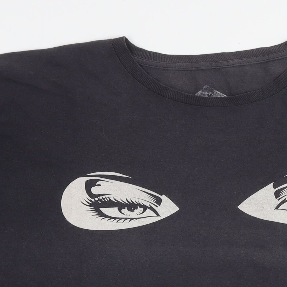 Iron Fist Mens Grey Cotton T-Shirt Size XL Round Neck - Woman