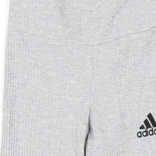 adidas Girls Grey Cotton Jogger Trousers Size 7-8 Years L24 in Regular Pullover
