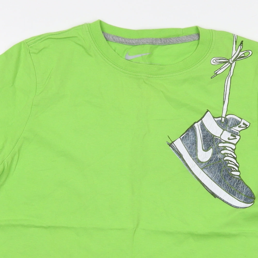 Nike Boys Green Cotton Basic T-Shirt Size 12-13 Years Crew Neck Pullover