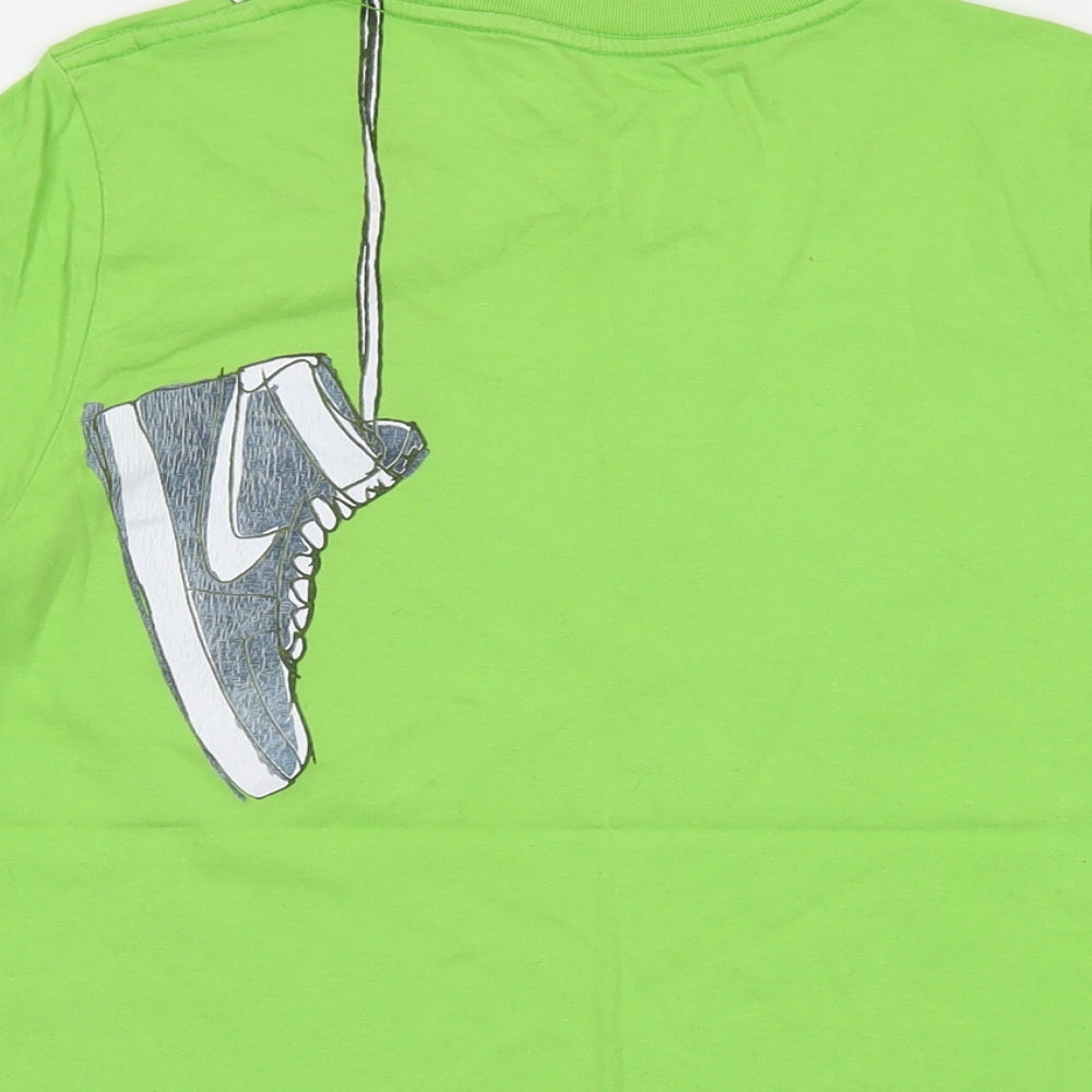 Nike Boys Green Cotton Basic T-Shirt Size 12-13 Years Crew Neck Pullover