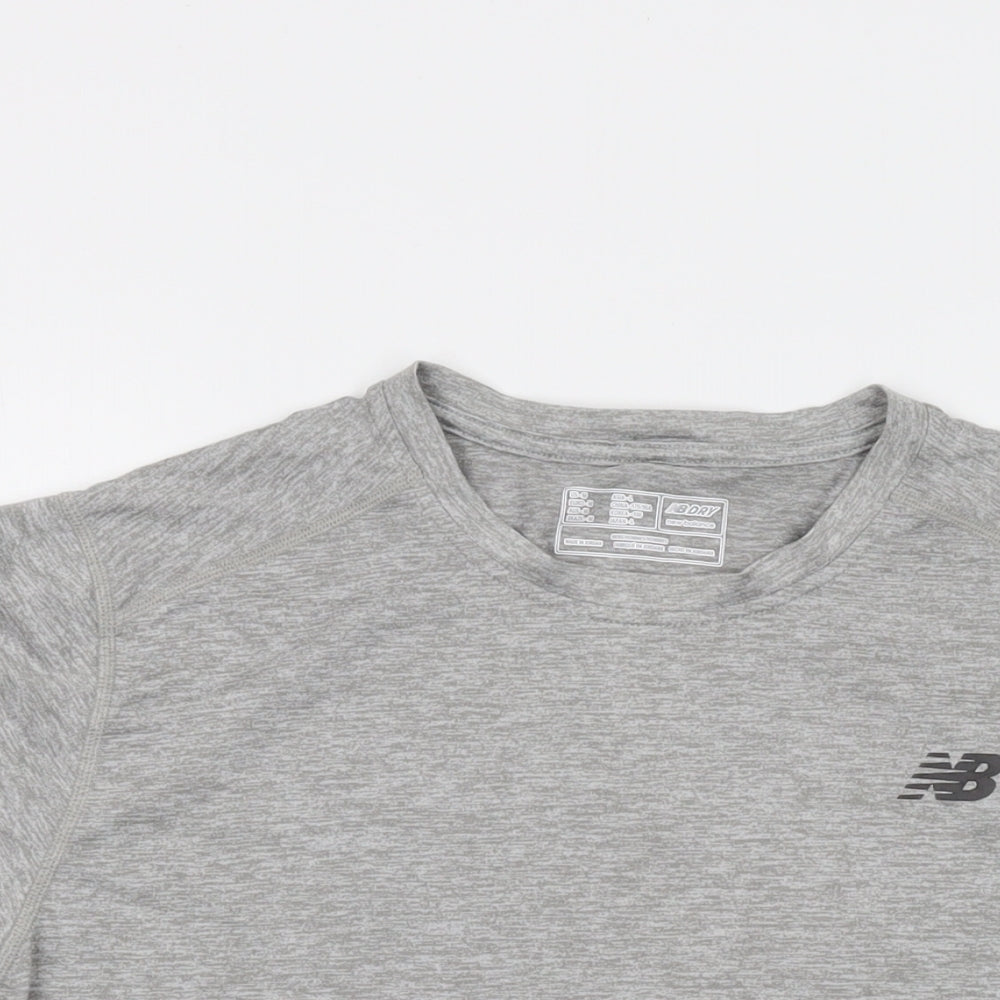 New Balance Mens Grey Polyester T-Shirt Size M Crew Neck