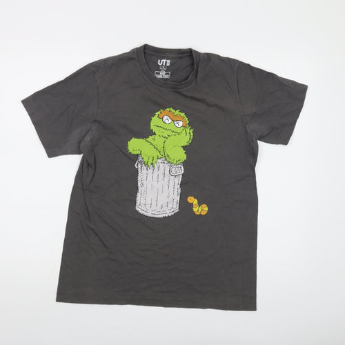 Uniqlo Mens Grey Cotton T-Shirt Size M Crew Neck - Sesame Street