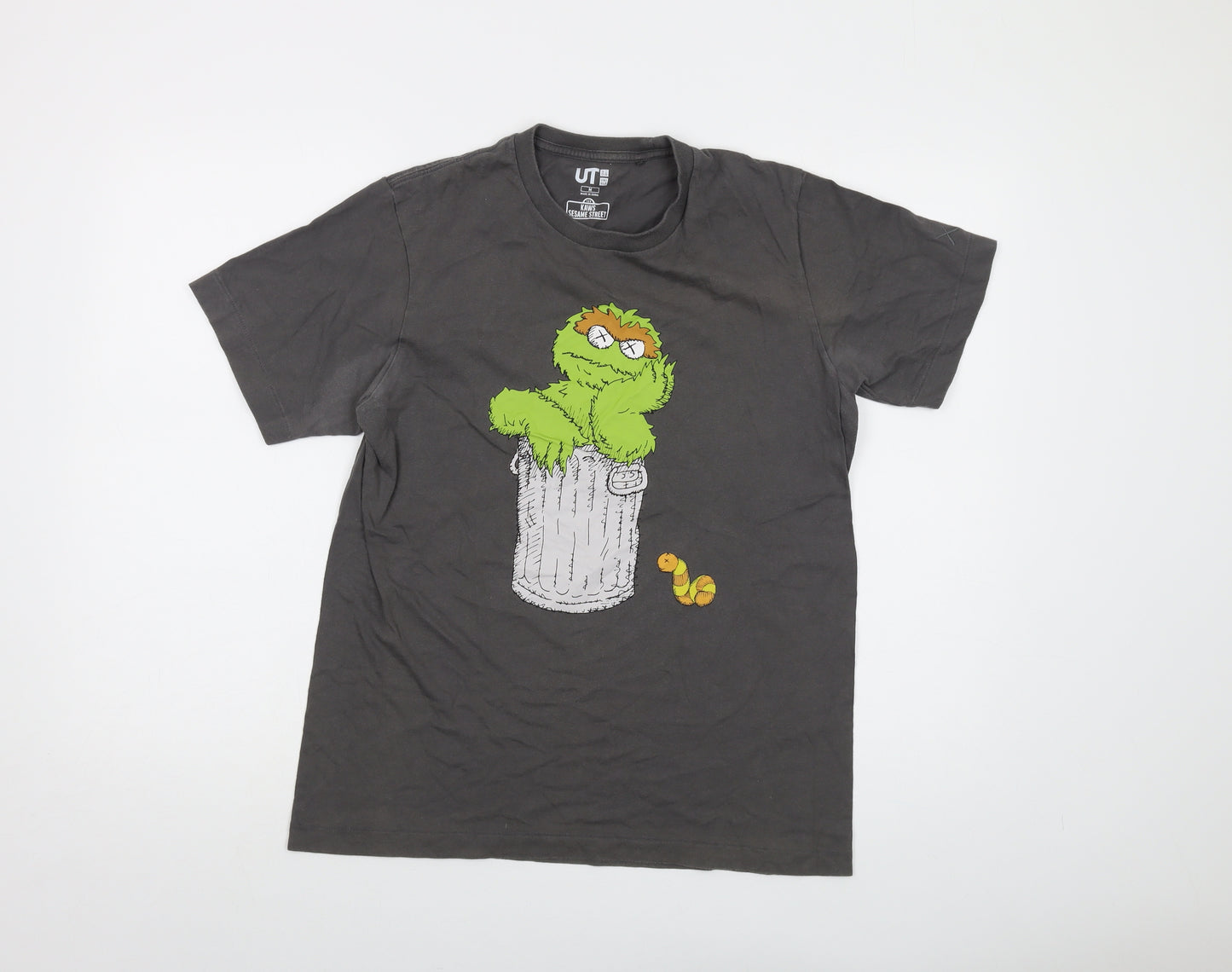 Uniqlo Mens Grey Cotton T-Shirt Size M Crew Neck - Sesame Street