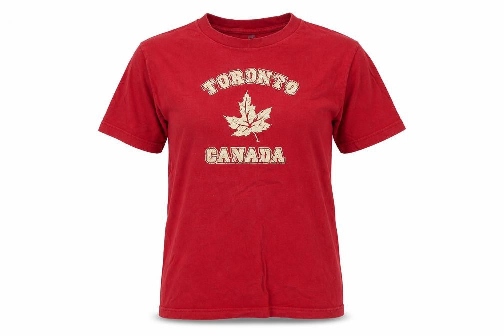 Front view of Gildan unisex red basic cotton t-shirt, size S