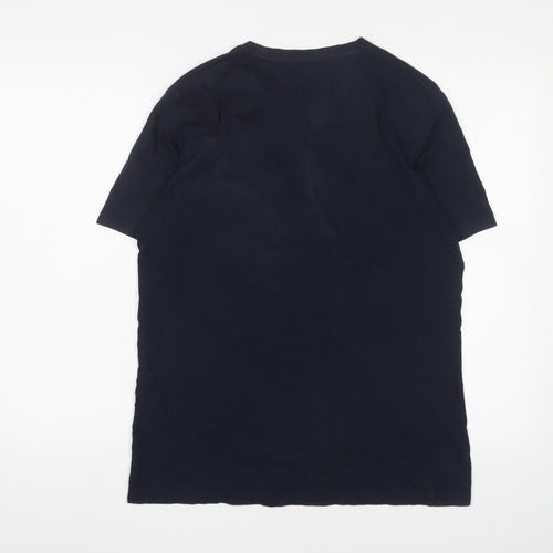 Ben Sherman Men's T-shirt, size Medium.