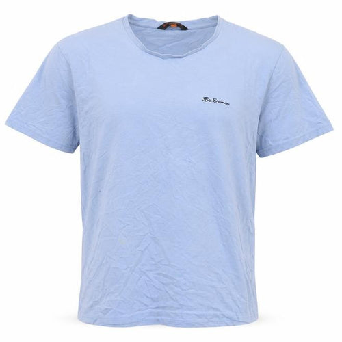 Ben Sherman Men's Light Blue T-shirt size Large.