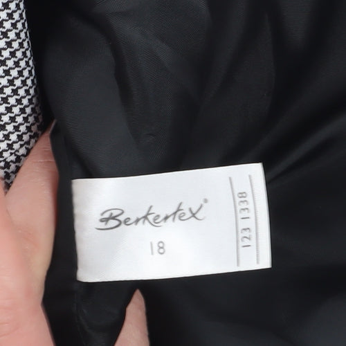 Berketex Women's Black Check Tweed Jacket, Size 18, Elegant and Sophisticated