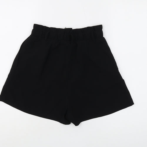H&M Women's Black Mid-Rise Shorts, Size 6