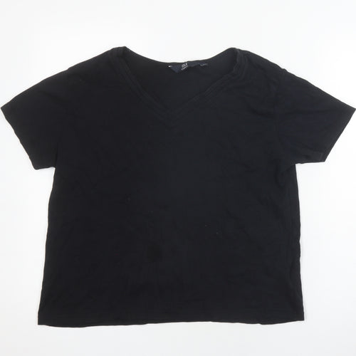 Isle Essentials Women's Black Cotton T-Shirt, Size 14, V-Neck