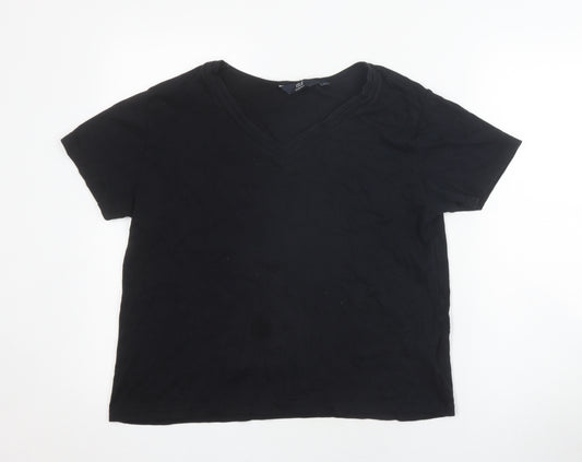 Isle Essentials Women's Black Cotton T-Shirt, Size 14, V-Neck