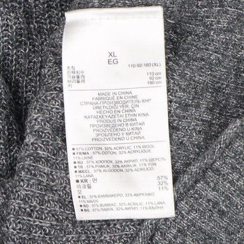 Gap Men's Grey V-Neck Pullover Jumper XL