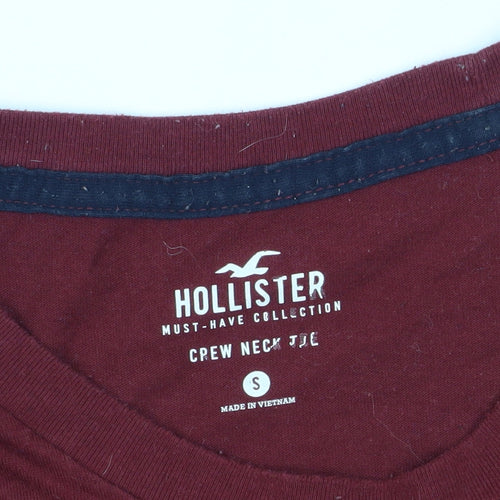 Hollister Men’s Red Crew Neck T-Shirt S