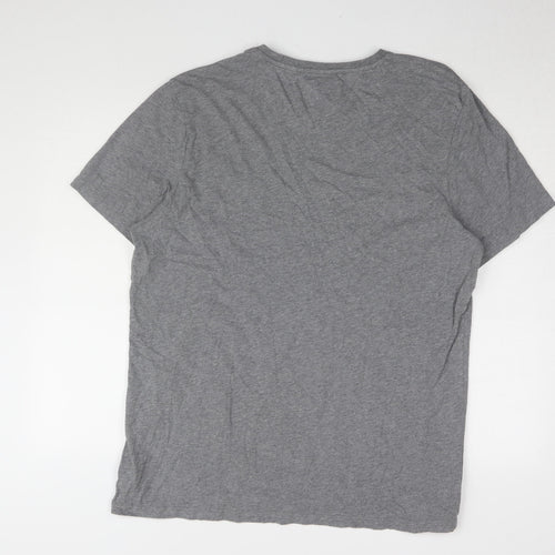 Lyle & Scott Men's Grey XL Logo T-Shirt - Classic Style